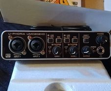 Behringer U-Phoria UMC202HD