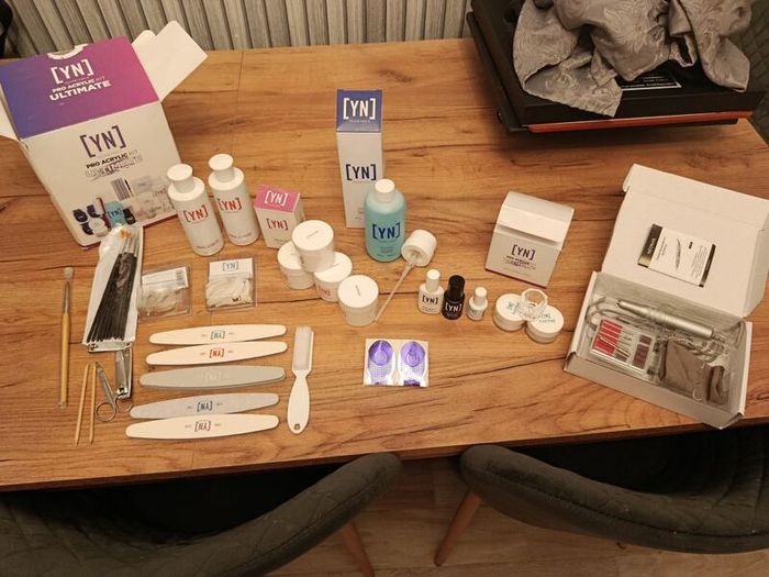 Yn nail supplies