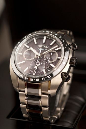 Seiko Astron SBXC085 (Box & papers)