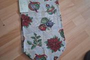 Table Runner/Exquitely Designed Festive Tablewear