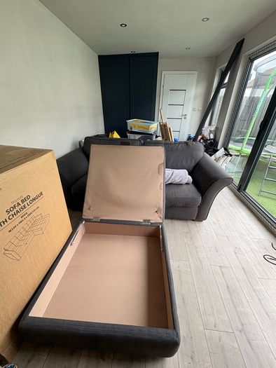 50 euro & Free Comfortable Couch