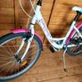 Girls bike Image 2