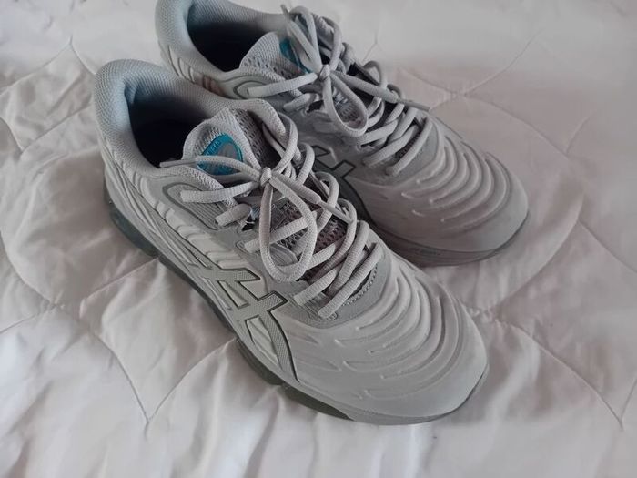Asics Quantum