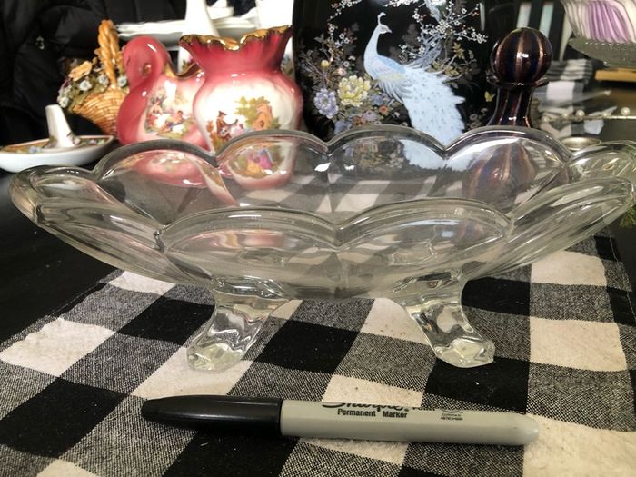Vintage Art Deco Oval Bowl with Legs