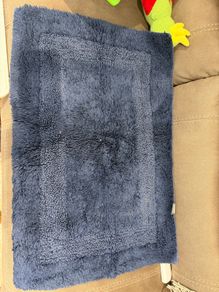 bathmat high quality navy. Fox & Ivy.
