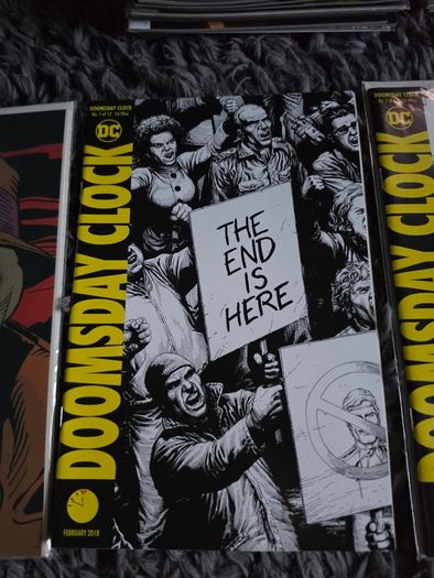 DC Doomsday Clock Comics