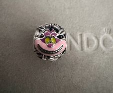 Pandora Disney Cheshire Cat charm