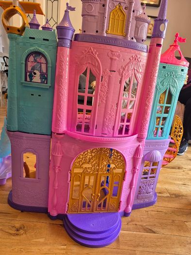 Disney Princess Magical Adventures Castle 4 Feet Dollhouse with Lights Sounds