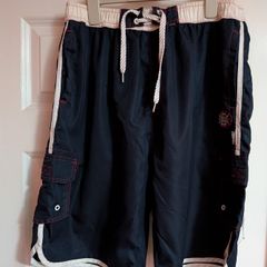 Everlast  men's shorts - size L