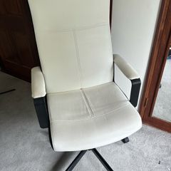 High-backed Office Chair