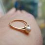 Vintage solid 9ct Gold 375 Pearl Solitaire Ring 1,4g Image 2