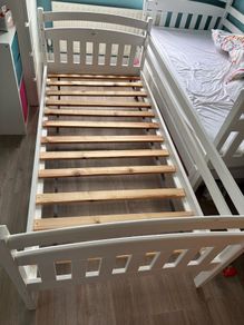 Single bed