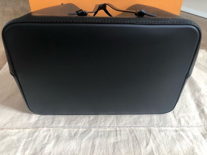 Louis Vuitton handbag NeoNoe