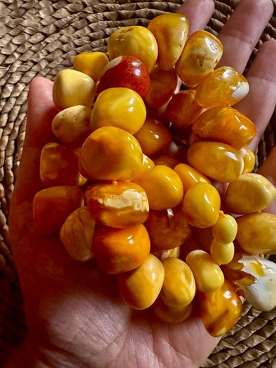 Natural Baltic Amber Necklace (22 Inches)
