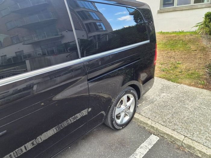 Mercedes-Benz V-Class 2016