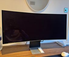 Samsung Odyssey OLED G8 34 Ultrawide Gaming Monitor