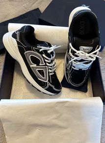Brand New Dior B30