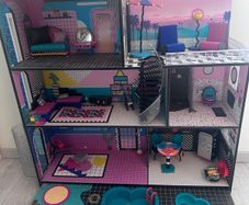 LOL dollhouse