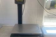 Industrial food weighting scales
