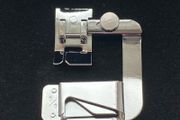 Sewing Machine rolled hem presser foot