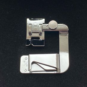 Sewing Machine rolled hem presser foot