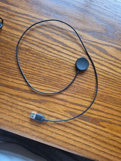 Samsung Galaxy Watch 4 - Charger Included - Fully Working