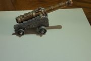 Cannon metal model