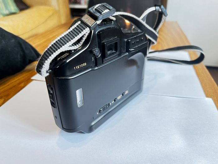 Canon T90 SLR 35mm film camera