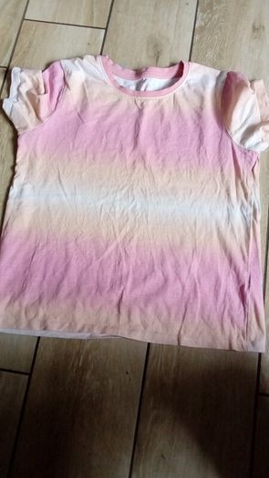 girls wear. Aged.   7 -  8.    Yrs