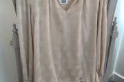 BNWT Beautiful Champagne Spot Blouse size 8