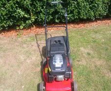 Mountfield RM45 Self Drive Lawnmower