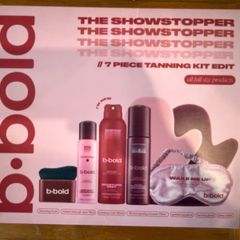 B. old The Showstopper 7 Piece Tanning Gift Set New and Sealed