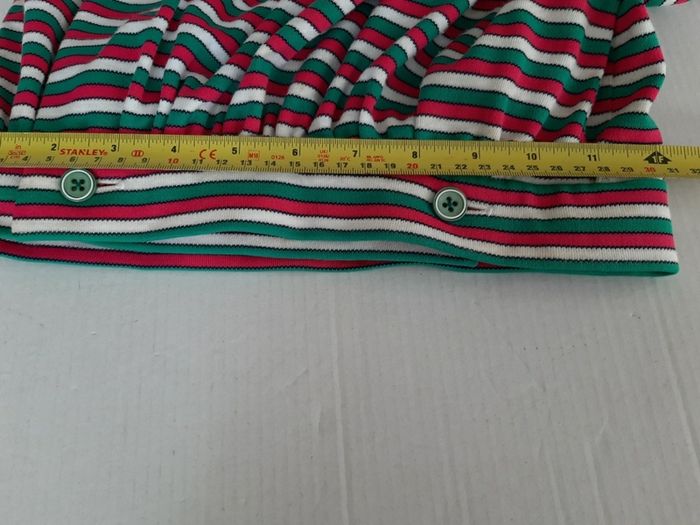 Lovely beach wrap around skirt wirh 2 pockets