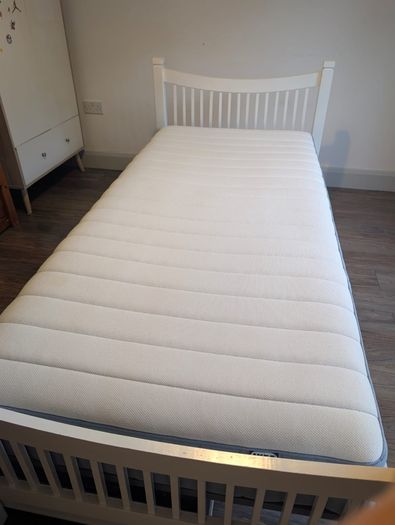 Single bed with Ikea mattress