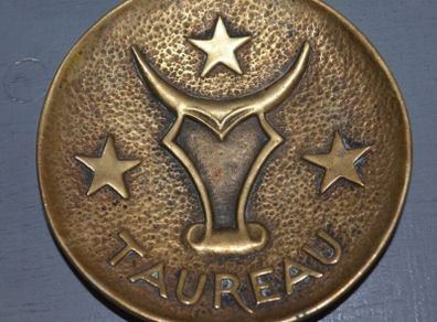 Max Le Verrier (1891-1973) Art-Deco Taurus/Taureau Zodiac Tray - Patinated Bronze, Signed