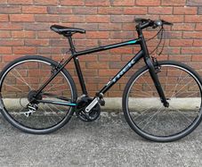 Trek FX2 Hybrid Bike