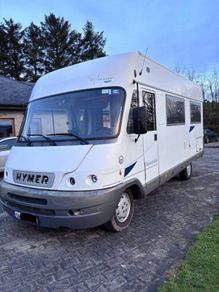 Hymer B575 (04) 6 Seatbelts  5/6 Berth CVRT Low km
