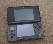 Nintendo 3ds black
