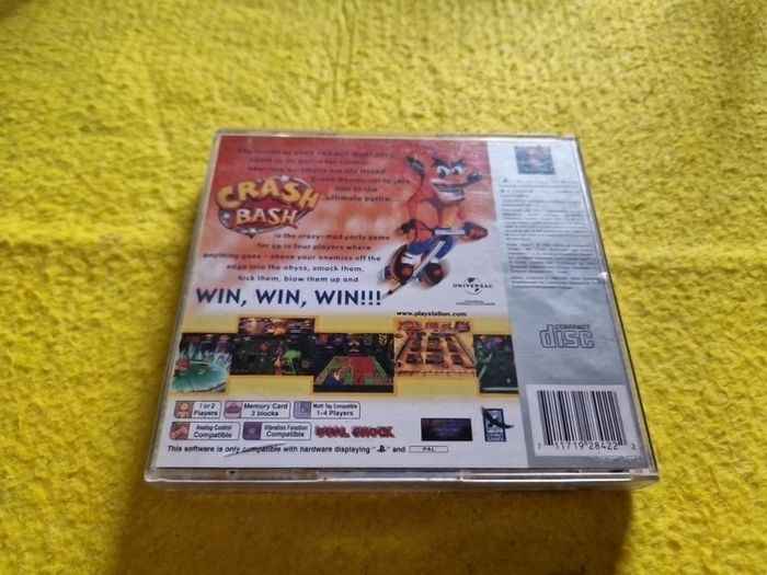 Crash Bash PlayStation1 ps1 PlayStation2 ps2 games Original