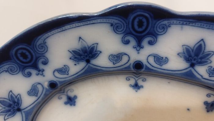 Fabulous Pair of Antique Flow Blue Victorian Graduated Platters, "Dudley" Pattern, by Ford & Sons, Burslem, Stoke-on-Trent, Circa 1893-1908, Perfect for Display
