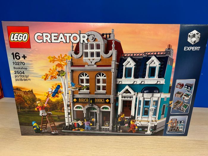 LEGO Creator 10270 Book Shop - Brand New SEALED