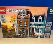 LEGO Creator 10270 Book Shop - Brand New SEALED