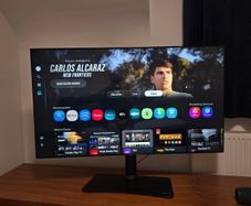 Samsung 55" Crystal UHD 4K Smart TV (CU7100). Excellent Condition with Box & Stand