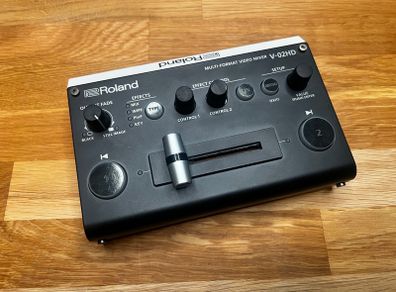 Roland V-02HD Multi-Format Video Mixer / HDMI Switcher