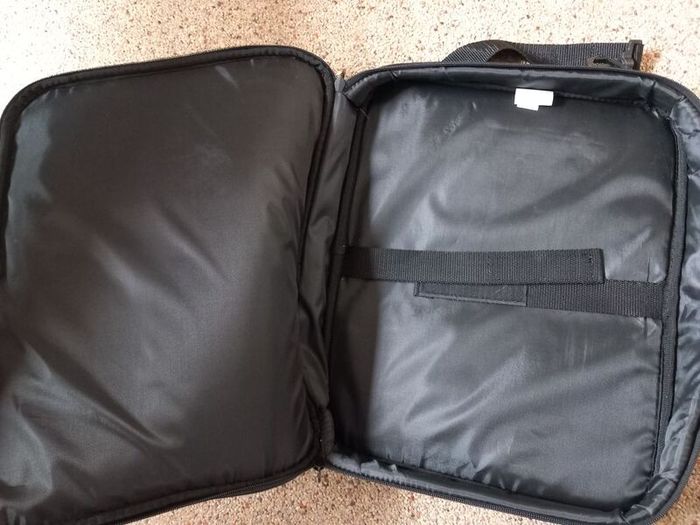 Laptop bag