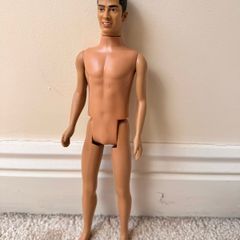 Zayn Malik One Direction Zayn Malik One Direction Doll Nude approx. 29 cm. Loose Head Used please see photosDoll Nude