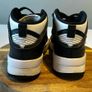 Nike Dunk High Up - uk 3.5 Image 4