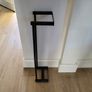 Vertical towel rail, mat black. Image 2