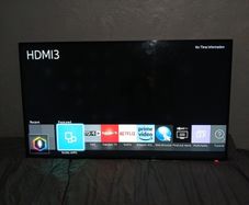 Samsung 55" Smart TV