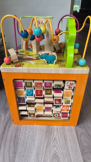 Battat Zany Zoo Wooden Activity Cube